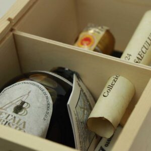 DEC-EX-001-Aceto-Balsamico-Tradizionale-di-Modena-DOP-Extra-Vecchio-Collezione-Saeculum-1.jpg
