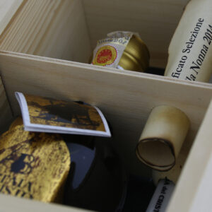 DIP-EN-001-Aceto-Balsamico-Tradizionale-di-Modena-DOP-Extra-Vecchio-Collezione-DELLA-NONNA.jpg