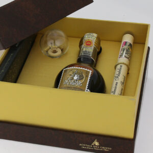 REL-EZ12P-P-001-Cofanetto-Regalo-Aceto-Balsamico-Tradizionale-di-Modena-DOP-Extra-Vecchio-DIAMANTE-NERO.jpg