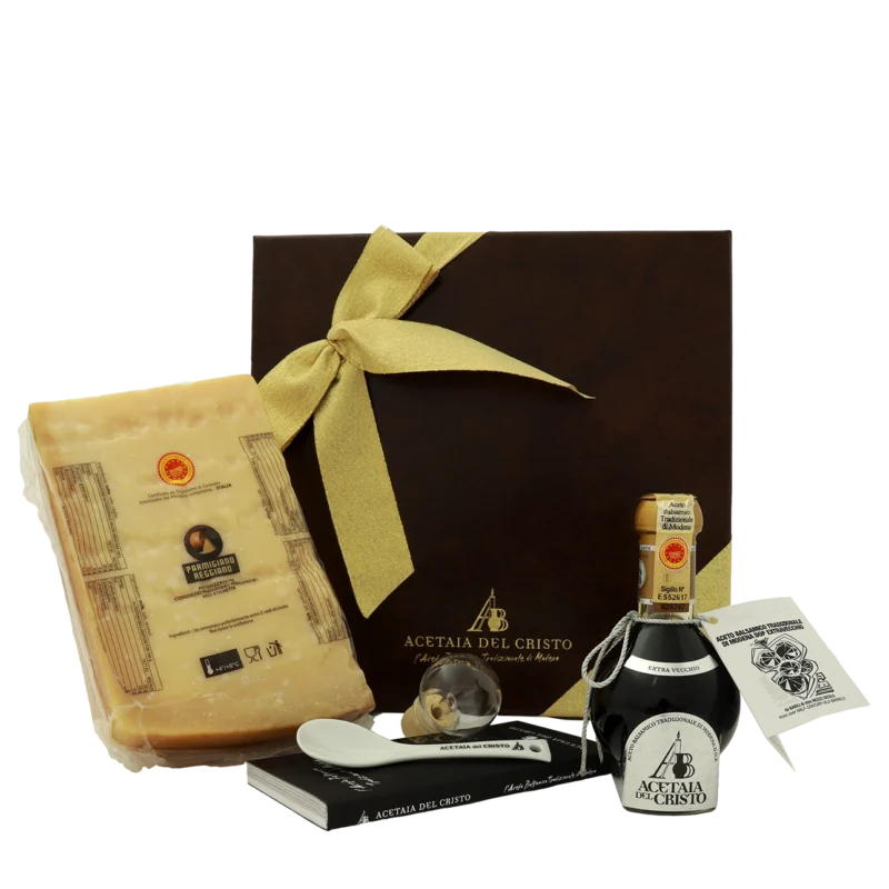 Traditional Balsamic Vinegar of Modena PDO Extra Old Black Diamond with Parmigiano Reggiano PDO