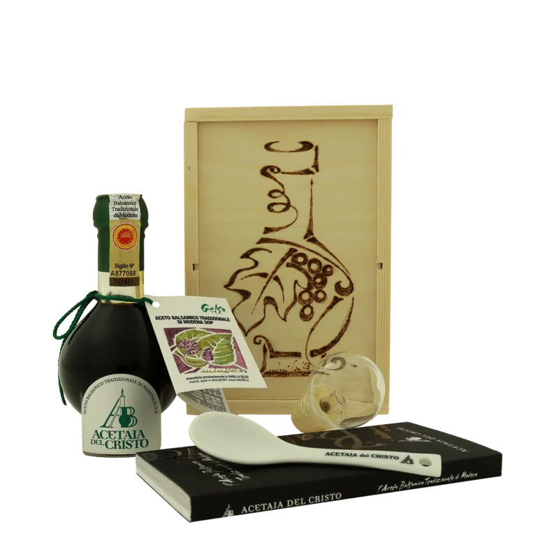 Confezione in legno di Aceto Balsamico Tradizionale di Modena DOP invecchiato in Gelso