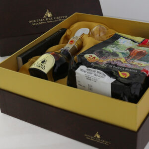 REG-EEFCT-VR001-Confezione-Regalo-Aceto-Balsamico-Tradizionale-di-Modena-DOP-Parmigiano-Reggiano-Vacche-Rosse-Extravecchio.jpg